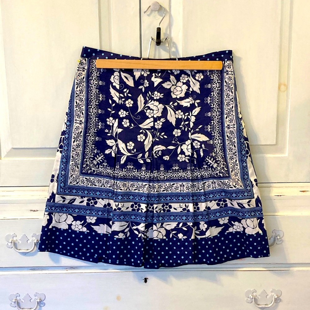 Ann Taylor Loft skirt